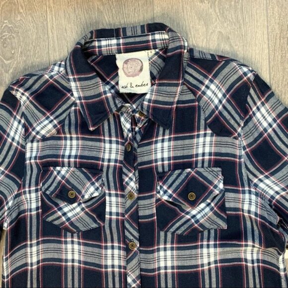 Anthropologie Women's Button Down Shirt Ash and Ember Plaid Flannel Size XS - Picture 10 of 15